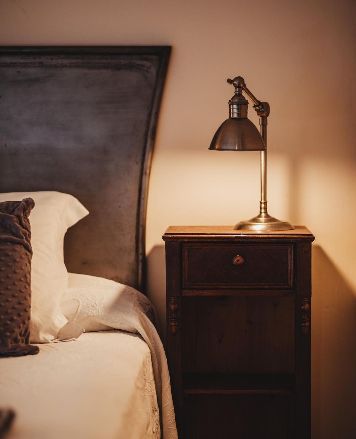 Hostal De La Placa - Hotel Boutique กาบริลส์ ภายนอก รูปภาพ